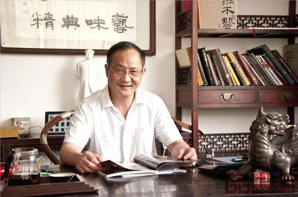 中國傳統工藝大師李愛金 中國傳統工藝大師李愛金
