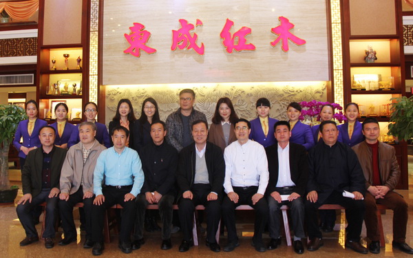 中國家具協會劉金良副理事長蒞臨東成指導工作