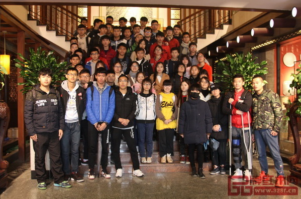  華南農業大學學子前往紅古軒參觀學習