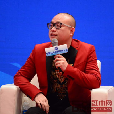 全聯民間文物藝術品商會藝術紅木家具專業委員會主席團主席單位—東陽卓木王總裁杜長江