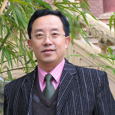 全聯(lián)民間文物藝術(shù)品商會(huì)藝術(shù)紅木家具專業(yè)委員會(huì)專家顧問、華南農(nóng)業(yè)大學(xué)博士生導(dǎo)師李凱夫： 