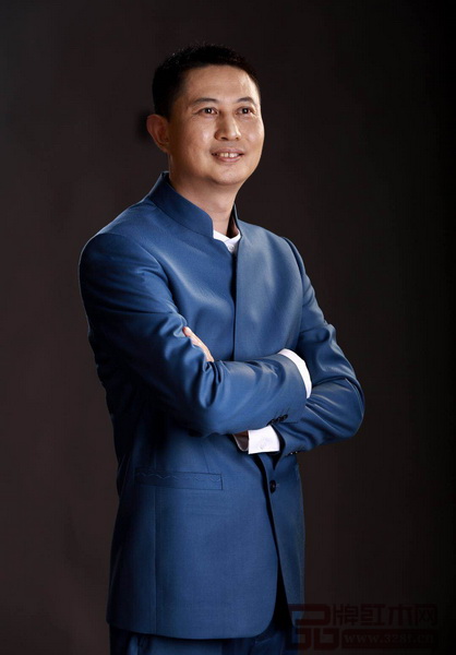 中山市紅古軒家具有限公司品牌創始人、中山市家具商會會長吳赤宇 中山市紅古軒家具有限公司品牌創始人、中山市家具商會會長吳赤宇