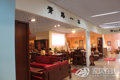 青島一木居庫(kù)賣場(chǎng)門店