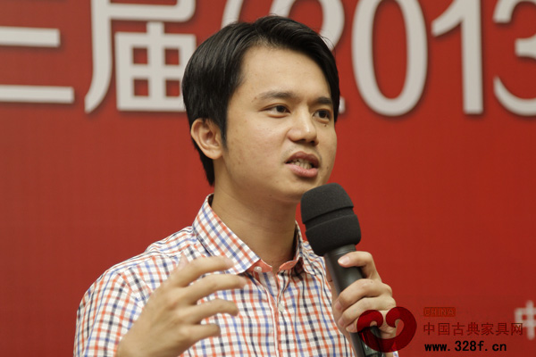 中國古典家具網CEO、《品牌紅木》雜志總策劃林偉華做論壇總結