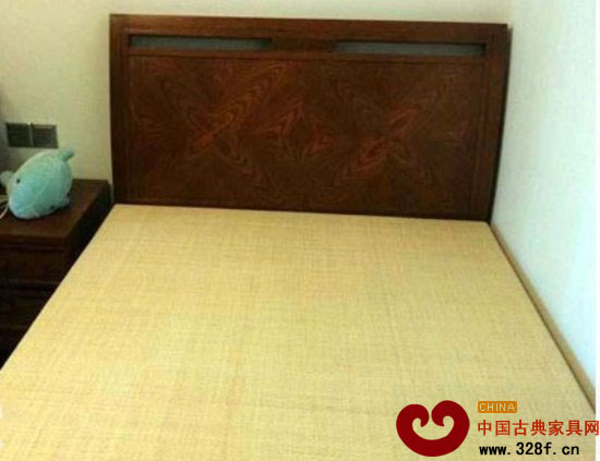 80后古色古香四房大宅