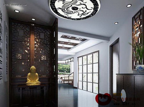 中式裝修樣板間：深色實木處理