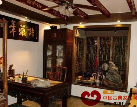 陽臺書房裝修效果圖 復(fù)古風(fēng)吹進(jìn)陽臺