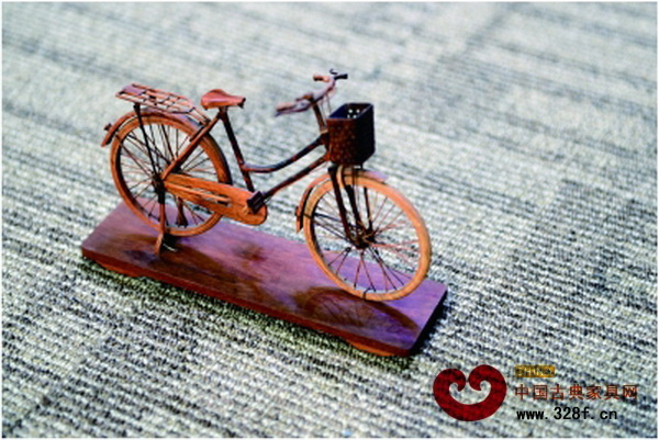 中國海南黃花梨自行車