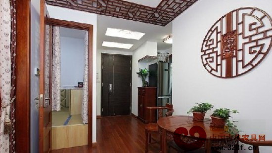 開闊的視野展現出客廳局部的色彩搭配和諧