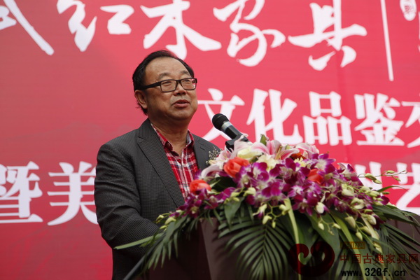 中國僑聯副主席王成云在開館儀式上致辭