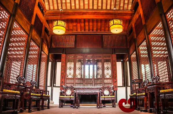 古代廳堂中的中堂家具擺設