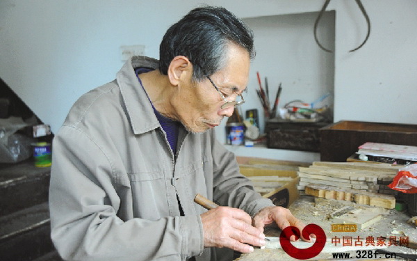 木雕藝人胡士康