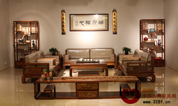 沙發(源天福供圖)