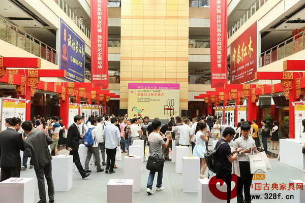 “新國(guó)藝——?jiǎng)?chuàng)意設(shè)計(jì)大賽”獲獎(jiǎng)作品展一角