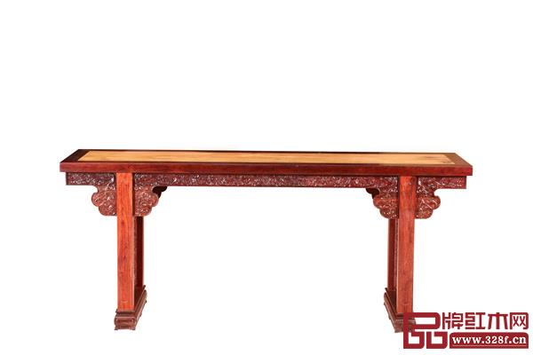波記家具獲得中國傳統工藝作品《云工獎》銀獎的伍建波作品《小葉紫檀鑲越南黃花梨平頭案》 波記家具獲得中國傳統工藝作品《云工獎》銀獎的伍建波作品《小葉紫檀鑲越南黃花梨平頭案》