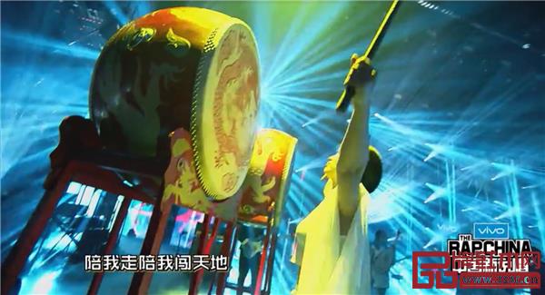 吳亦凡在《中國新說唱》現場表演畫面 吳亦凡在《中國新說唱》現場表演畫面