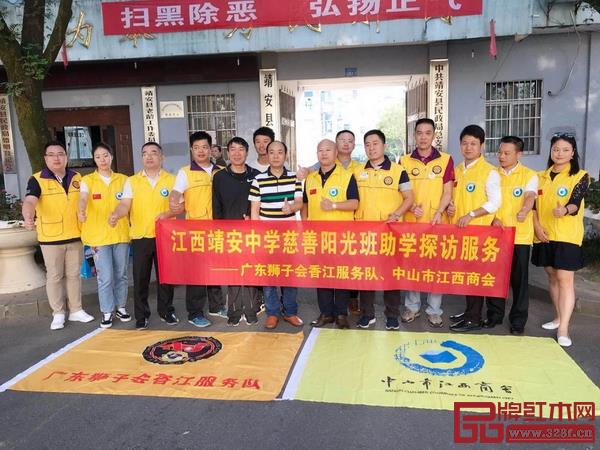 自加入獅子會以來，胡春龍積極履行承諾，做“參與式”公益，堅持與獅友們一起深入基層、投身公益