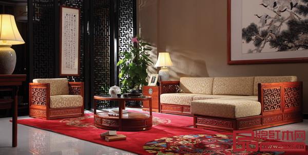 東莞市鴻普軒家具有限公司（國壽紅木） 名稱：《東方丹云沙發》