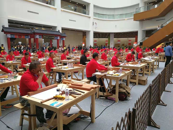 華廈·大不同匠人李志剛榮獲全國技能競賽總決賽“工匠之星·優(yōu)秀獎”