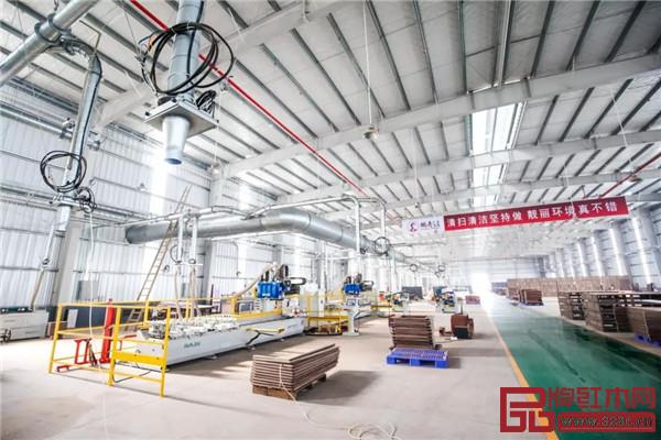 國壽紅木湖北工廠內景整潔敞亮 國壽紅木湖北工廠內景整潔敞亮