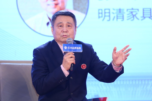 張輝：如何將紅木家具做得更藝術