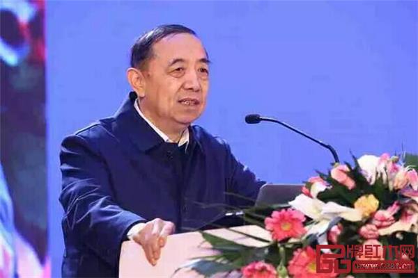 國務院參事室特邀研究員、國家人力資源與社會保障部原副部長楊志明致辭 國務院參事室特邀研究員、國家人力資源與社會保障部原副部長楊志明致辭