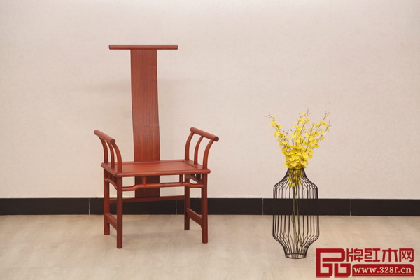 純本森活原創(chuàng)設(shè)計(jì)作品《新明椅》榮獲“首屆中國新中式紅木家具新意思設(shè)計(jì)金獎(jiǎng)”