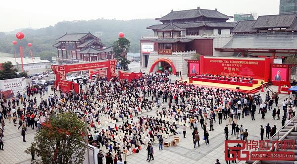 中山紅博會、新中式紅木家具展、全國品牌紅木家具經銷商大會等展會平臺吸引全國客商聚焦 中山紅博會、新中式紅木家具展、全國品牌紅木家具經銷商大會等展會平臺吸引全國客商聚焦