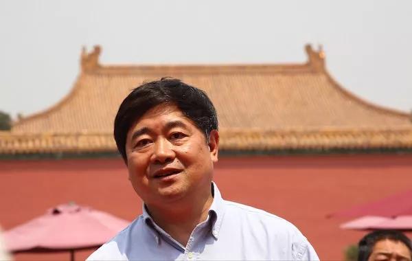 故宮“看門人”單霽翔退休  留給紅木家具行業哪些思考？