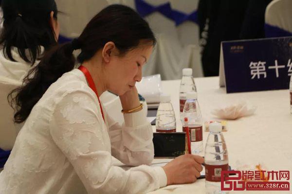 邵龍導師為漢府家具經銷商帶來一場主題為“專賣店贏利思維”的培訓課