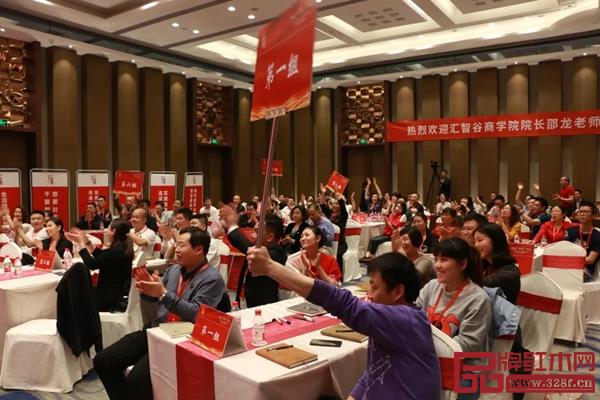 邵龍老師用通俗易懂的語言講解系統化的終端實戰技巧