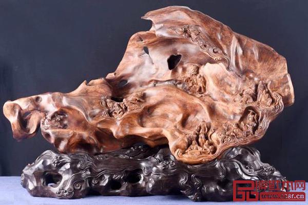 名為《洞天福地》的越南黃花梨莆田木雕擺件作品 名為《洞天福地》的越南黃花梨莆田木雕擺件作品