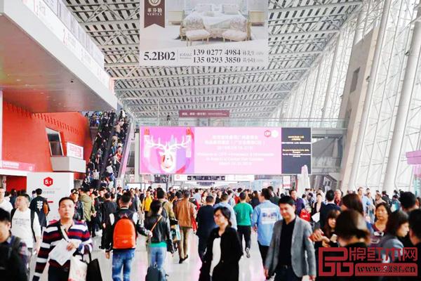 第43屆廣州家博會于3月18日-21日、3月28日-31日分兩期,在廣州琶洲廣交會展館&保利世貿博覽館&南豐國際會展中心拉開帷幕 第43屆廣州家博會于3月18日-21日、3月28日-31日分兩期,在廣州琶洲廣交會展館&保利世貿博覽館&南豐國際會展中心拉開帷幕