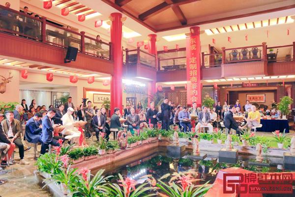 企業舉行豐富多彩的活動吸引經銷商參與 企業舉行豐富多彩的活動吸引經銷商參與
