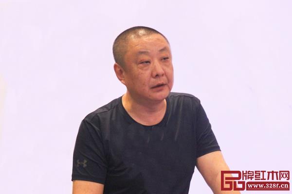大涌鎮市場監管局局長王軍軍 大涌鎮市場監管局局長王軍軍