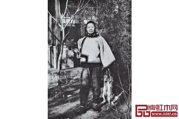 青年王世襄像 青年王世襄像