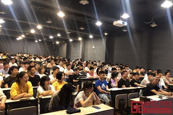四川國際標榜職業技術學院師生熱情參與“紅古軒杯”新中式家具設計大賽 四川國際標榜職業技術學院師生熱情參與“紅古軒杯”新中式家具設計大賽