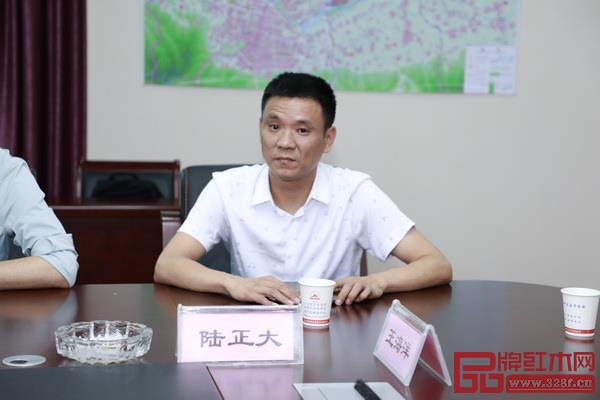 浙江萬宜進出口總經理陸正大出席本次活動 浙江萬宜進出口總經理陸正大出席本次活動