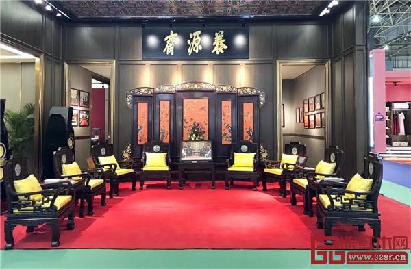 紅寶軒、觀山雅院、禾木上品等紅木家具品牌亮相東莞名家具展 紅寶軒、觀山雅院、禾木上品等紅木家具品牌亮相東莞名家具展