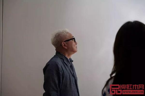 藝術家徐累觀展 藝術家徐累觀展