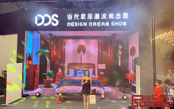 卓木王紅木打造中式精致生活大家居場景與”有鳳來儀“劇目完美融合 卓木王紅木打造中式精致生活大家居場景與”有鳳來儀“劇目完美融合