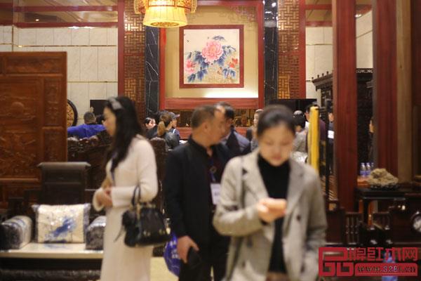 在當前市場形勢中，企業與經銷商都面臨多方壓力