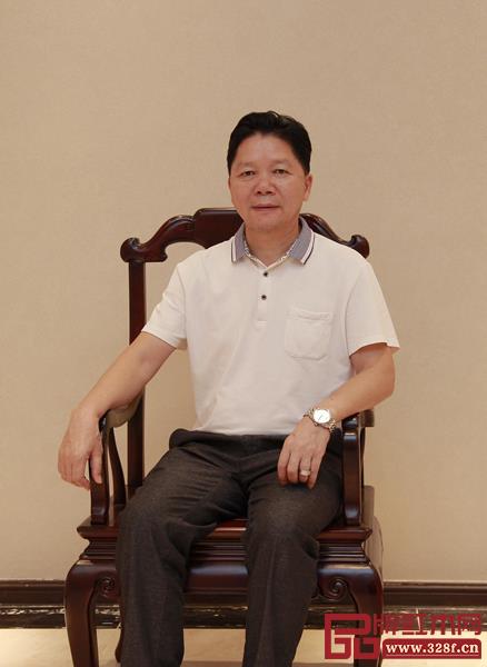 順泰軒·書香門第品牌創始人、董事長劉勝長 順泰軒·書香門第品牌創始人、董事長劉勝長