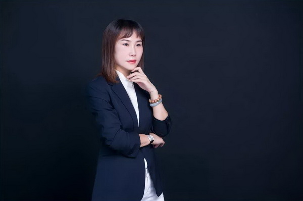 御乾堂紅木總經理馬姣姣：持續學習打造百年名企