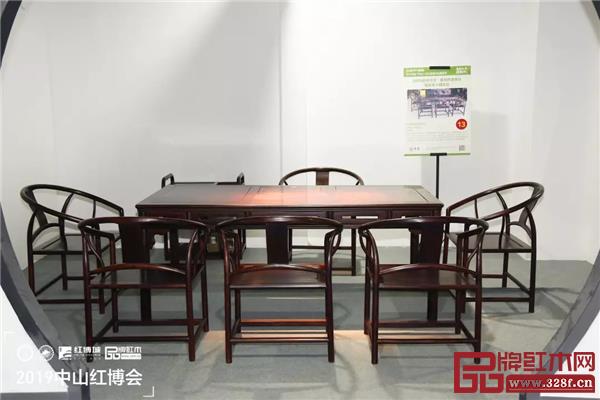 木緣紅木 · 柬埔寨黑酸枝《明月茶臺》 木緣紅木 · 柬埔寨黑酸枝《明月茶臺》