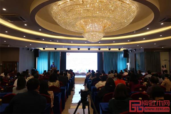 家寶紅木成為新一批“廣州老字號(hào)”企業(yè) 家寶紅木成為新一批“廣州老字號(hào)”企業(yè)