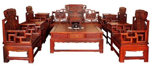 紅木家具受現(xiàn)代元素的影響 突破常規(guī)的印象束縛