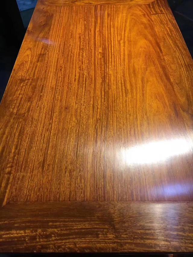 緬甸花梨分辨分辨的技巧是什么？ 跟隨雅宋紅木一起來學習