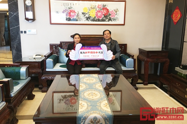 國方匠人定期上門為客戶進行貼心的家具保養服務 國方匠人定期上門為客戶進行貼心的家具保養服務