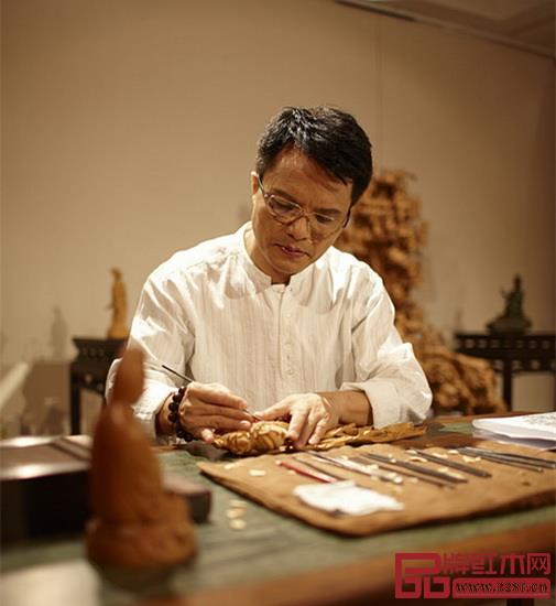 中國(guó)工藝美術(shù)大師、大家之家董事長(zhǎng)林慶財(cái) 中國(guó)工藝美術(shù)大師、大家之家董事長(zhǎng)林慶財(cái)
